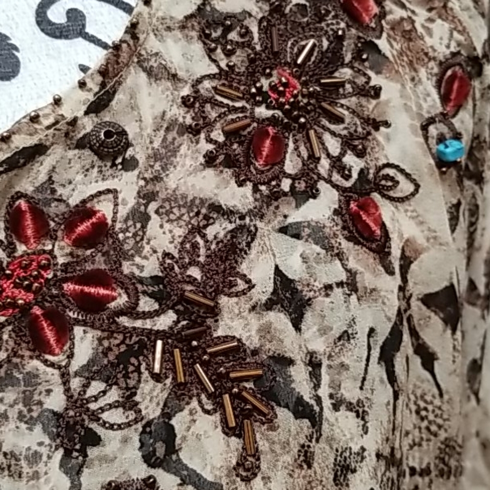 Chico’s Woman Top 100% Silk Sz 2 - Picture 6 of 13